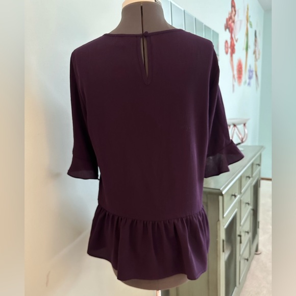 Cupio top with ruffles ~ EUC ~ - Picture 2 of 4